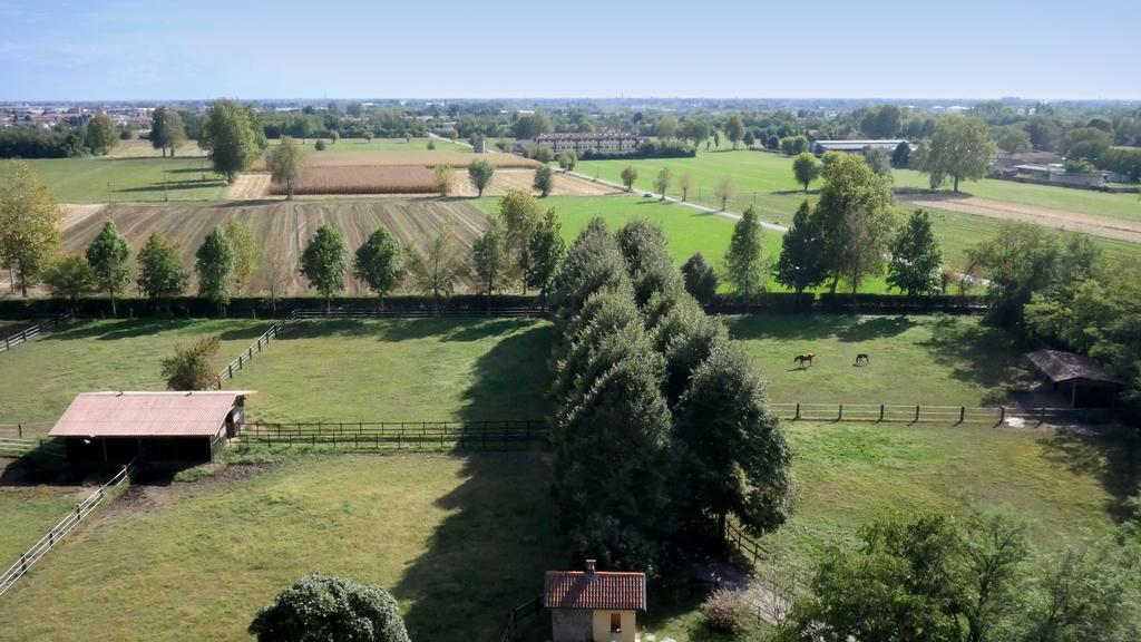 San Giacomo Horses & Agriturismo Arluno Exteriör bild
